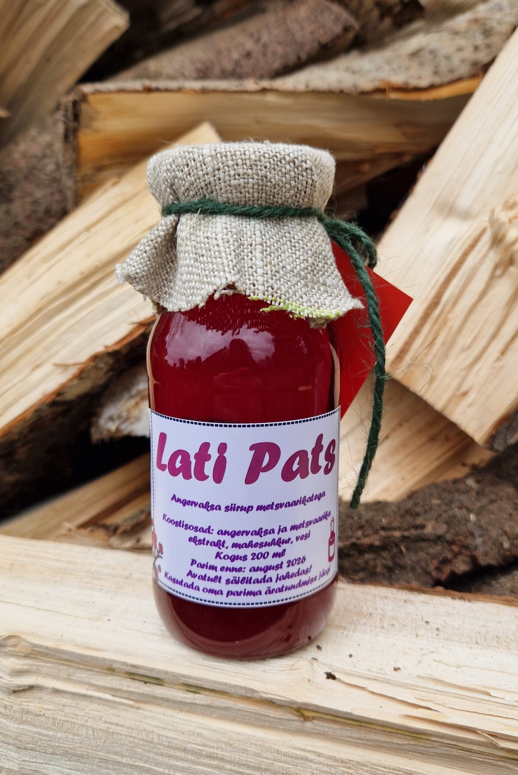 Lati pats - angervaksa siirup metsvaarikatega